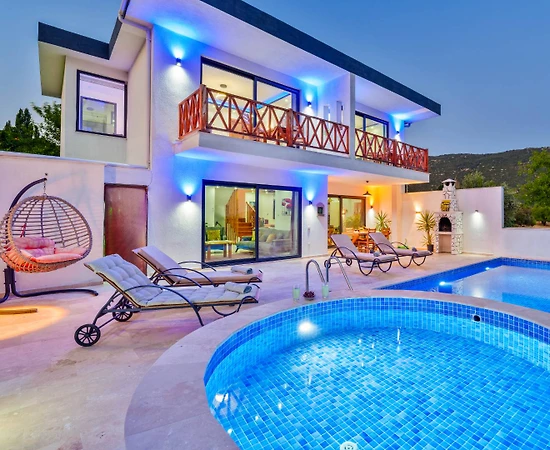 Kalkan İkizce'de Muhteşem Dağ Manzaralı, Özel Havuzlu, Şık Villa - 1