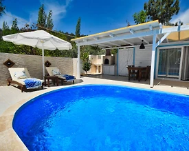 Kaş İslamlar'da Balayı Çiftlerine Uygun, Özel Havuzlu, Ahşap Villa - 2