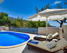 Kaş İslamlar'da Balayı Çiftlerine Uygun, Özel Havuzlu, Ahşap Villa - 3