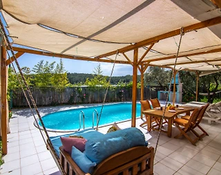 Kaş İslamlar'da Yeşillikler İçerisinde, Özel Havuzlu, Ahşap Villa - 4