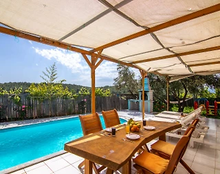 Kaş İslamlar'da Yeşillikler İçerisinde, Özel Havuzlu, Ahşap Villa - 5