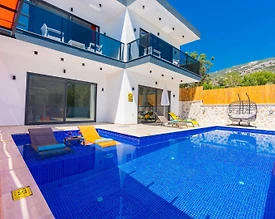 Kaş İslamlar'da Doğa Manzaralı, Özel Havuzlu, Jakuzili, Huzurlu Villa - 3