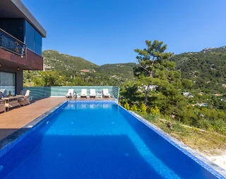 Kaş İslamlar'da Doğa Manzaralı, Özel Havuzlu, Jakuzili, Şık Villa - 2