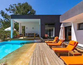 Kaş İslamlar'da Sakin Konumda, Özel Havuzlu, Ferah Villa - 4