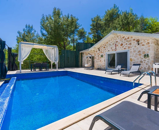 Kaş İslamlar'da Çekirdek Ailelere Uygun, Özel Havuzlu, 4 Kişilik Villa - 1