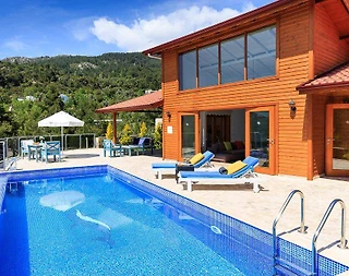 Kaş İslamlar'da Göz Alıcı Doğada, Özel Havuzlu, Modern Villa - 1
