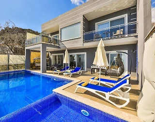 Kaş İslamlar'da Çekirdek Ailelere Uygun, Özel Havuzlu, 2+1 Villa - 1