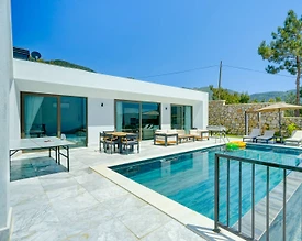 Kaş İslamlar'da Doğa İçerisinde, Çift Jakuzili, Huzurlu Villa - 3