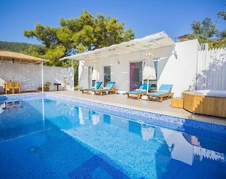 Kaş İslamlar'da Doğa İçerisinde, Özel Havuzlu, Jakuzili, Şık Villa - 1