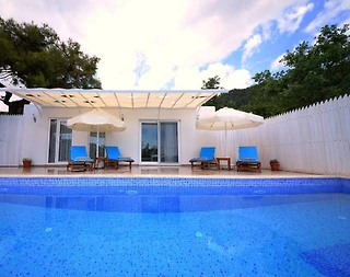 Kaş İslamlar'da Doğa İçerisinde, Özel Havuzlu, Jakuzili, Şık Villa - 3