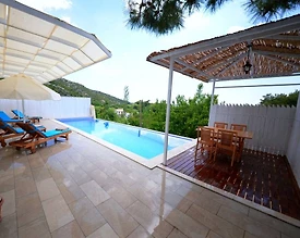 Kaş İslamlar'da Doğa İçerisinde, Özel Havuzlu, Jakuzili, Kiralık Villa - 2