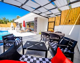 Kaş İslamlar'da Doğa İçerisinde, Özel Havuzlu, Modern Villa - 2