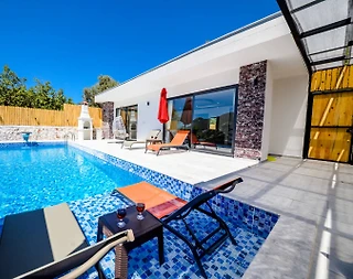 Kaş İslamlar'da Doğa İçerisinde, Özel Havuzlu, Modern Villa - 4