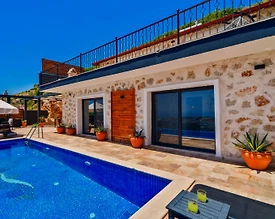 Kaş İslamlar'da Doğanın Kalbinde, Korunaklı Özel Havuzlu, Taş Villa - 2