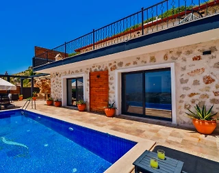 Kaş İslamlar'da Doğanın Kalbinde, Korunaklı Özel Havuzlu, Taş Villa - 2