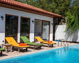 Kalkan İslamlar'da Enfes Doğa Manzaralı, Sonsuzluk Havuzlu, Lüks Villa - 2
