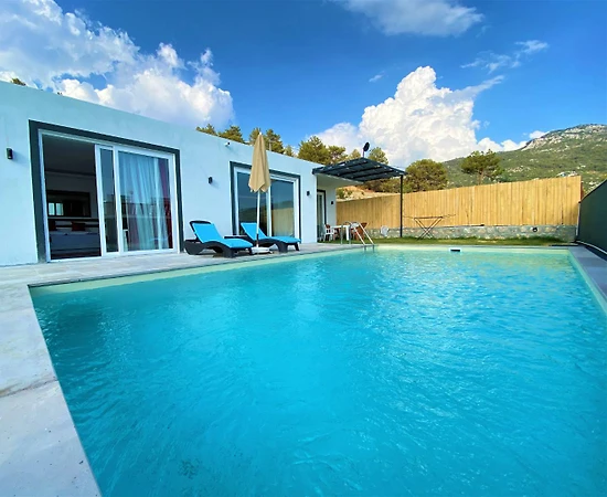 Kaş İslamlar'da Gözlerden Uzak, Özel Havuzlu, Balayı Villası - 1