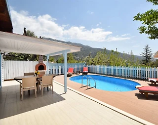 Kaş İslamlar'da Göz Alıcı Manzaraya Sahip, Özel Havuzlu, Şık Villa - 4