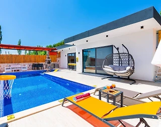 Kaş İslamlar'da Doğa İçerisinde, Özel Havuzlu, Balayı Villası - 2