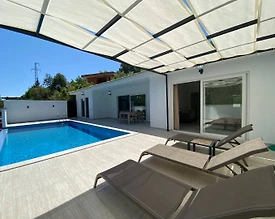 Kaş İslamlar'da Muhteşem Doğa Manzaralı, Özel Havuzlu, Lüks Villa - 2