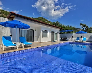 Kaş İslamlar'da Huzurlu Doğada, Özel Havuzlu, Jakuzili Villa - 1