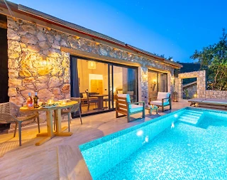 Kaş Kalkan'da Otantik Tasarımlı, Özel Havuzlu, Balayı Villası - 2