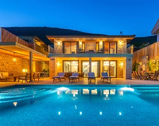Kalkan Kalamar'da Denize Sıfır, Özel Havuzlu, Lüks Tasarımlı Villa - 4