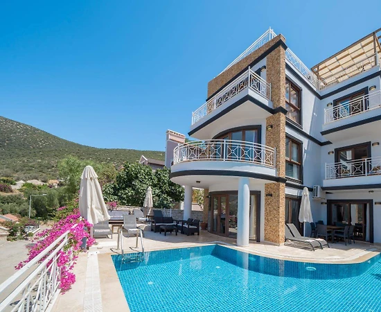 Kaş Kalkan'da Enfes Deniz Manzaralı, Özel Havuzlu, Estetik Villa - 1