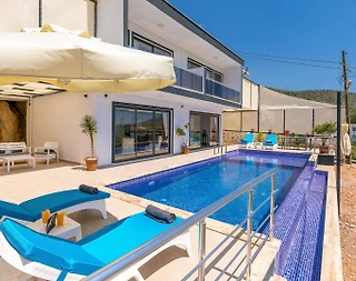 Kaş Bezirgan'da Dağ Manzaralı, Özel Havuzlu, Şık Kiralık Villa  - 5