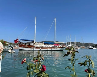 Kaş'ta Huzurlu Sularda, Geniş Ailelere Uygun, 12 Kişilik Gulet - 2