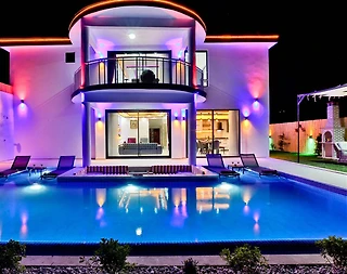 Kalkan Kınık'ta Ferah Bahçeli, Özel Havuzlu, Jakuzili, Kiralık Villa - 5