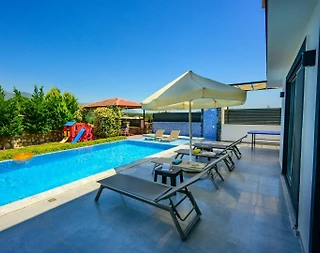 Kalkan Kınık'ta Yemyeşil Doğa İçerisinde, Özel Havuzlu, Kiralık Villa - 2