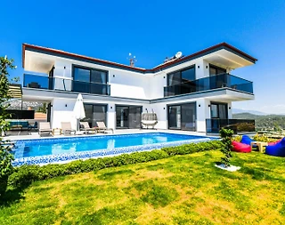 Kalkan Kınık'ta Yemyeşil Doğa İçerisinde, Özel Havuzlu, Kiralık Villa - 1