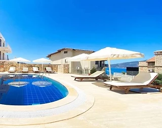Kalkan Kışla'da Deniz Manzaralı, Özel Havuzlu, Konforlu Villa - 2