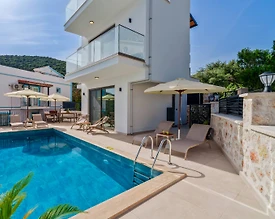 Kalkan Kızıltaş'ta Doğa Manzaralı, Özel Havuzlu, Lüks Villa - 2