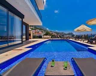 Kaş Kalkan'da Göz Alıcı Deniz Manzaralı, Özel Havuzlu, Lüks Villa - 4