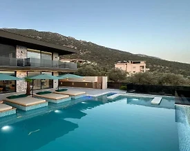 Kaş Bezirgan'da Deniz Manzaralı, Jakuzili, Saunalı, 9 Kişilik Villa - 2