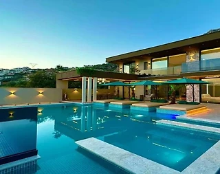 Kaş Bezirgan'da Deniz Manzaralı, Jakuzili, Saunalı, 9 Kişilik Villa - 1