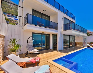 Kaş Kalkan'da Muhteşem Deniz Manzaralı, Özel Havuzlu, Lüks Villa - 1