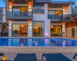 Kaş Bezirgan'da Huzurlu Doğada, Özel Havuzlu, Lüks Villa - 1