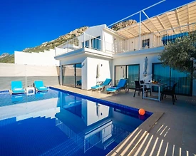 Kaş Kördere'de Enfes Deniz Manzaralı, Özel Havuzlu, Kiralık Villa - 2