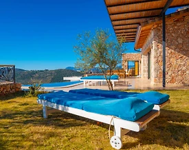 Kaş Bezirgan'da Deniz ve Ada Manzaralı, Özel Havuzlu, Lüks Villa - 3