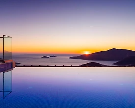 Kalkan Kördere'de Enfes Deniz Manzaralı, Özel Havuzlu, Jakuzili Villa - 3