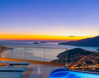 Kalkan Kördere'de Enfes Deniz Manzaralı, Özel Havuzlu, Jakuzili Villa - 2