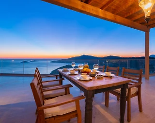 Kalkan Kördere'de Enfes Deniz Manzaralı, Özel Havuzlu, Jakuzili Villa - 5