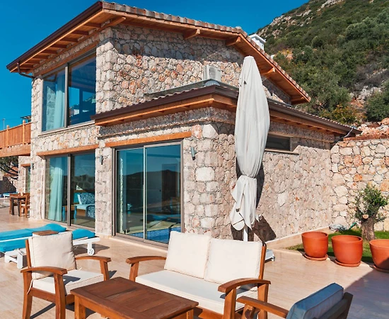 Kalkan Kördere'de Enfes Deniz Manzaralı, Özel Havuzlu, Jakuzili Villa - 1