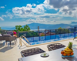 Kaş Bezirgan'da Enfes Deniz Manzaralı, Özel Havuzlu, Jakuzili Villa - 3
