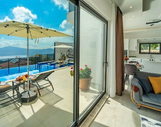 Kaş Bezirgan'da Enfes Deniz Manzaralı, Özel Havuzlu, Jakuzili Villa - 5