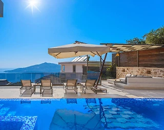 Kalkan Kördere'de Deniz Manzaralı, Açık ve Kapalı Havuzlu Modern Villa - 3