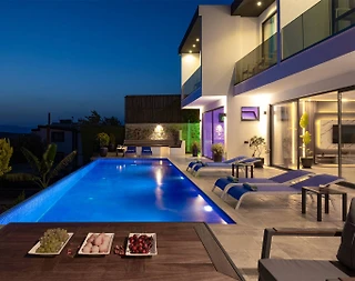 Kaş Bezirgan'da Deniz Manzaralı, Özel Havuzlu, Lüks Villa - 5